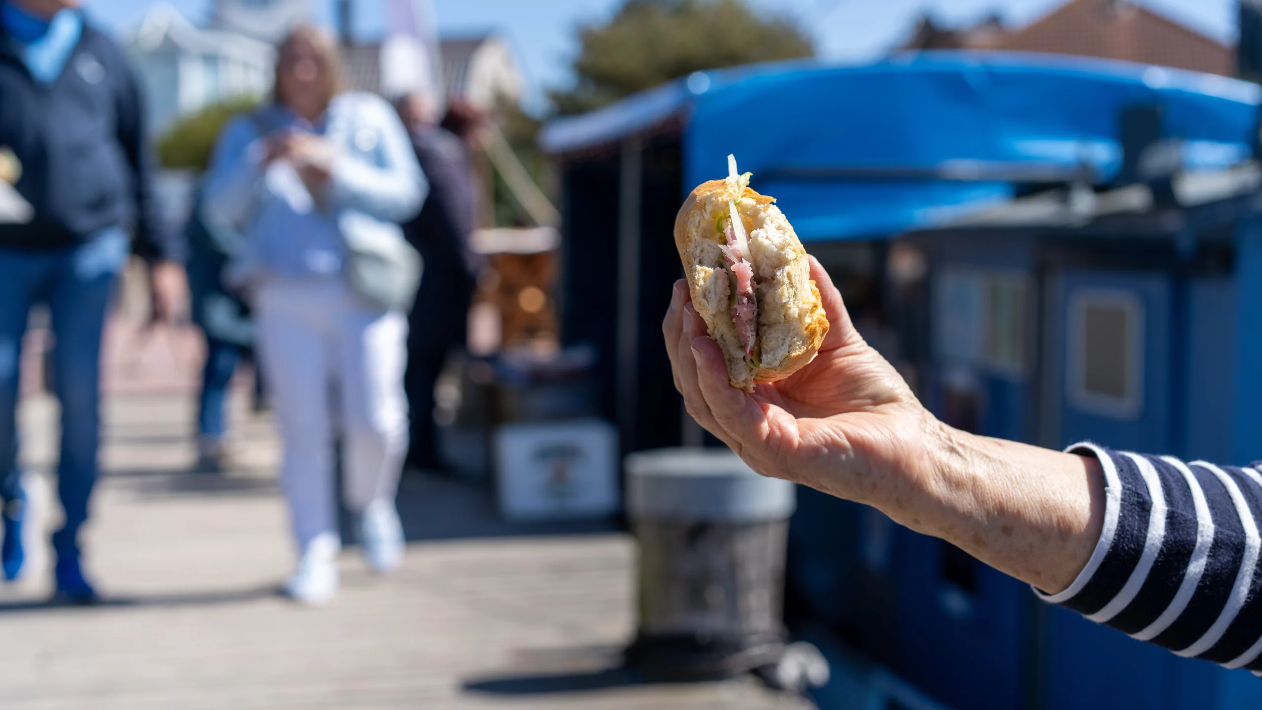 Fischbröchten Hafen Happen